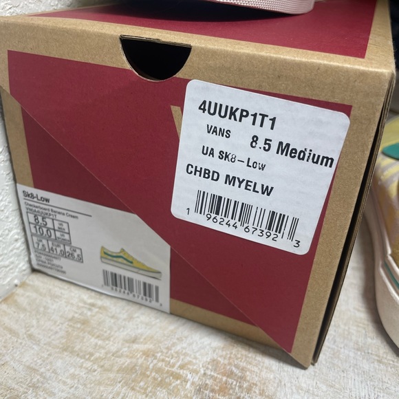 VANS - NWT Sk8 Low Banana Cream - Picture 6 of 6